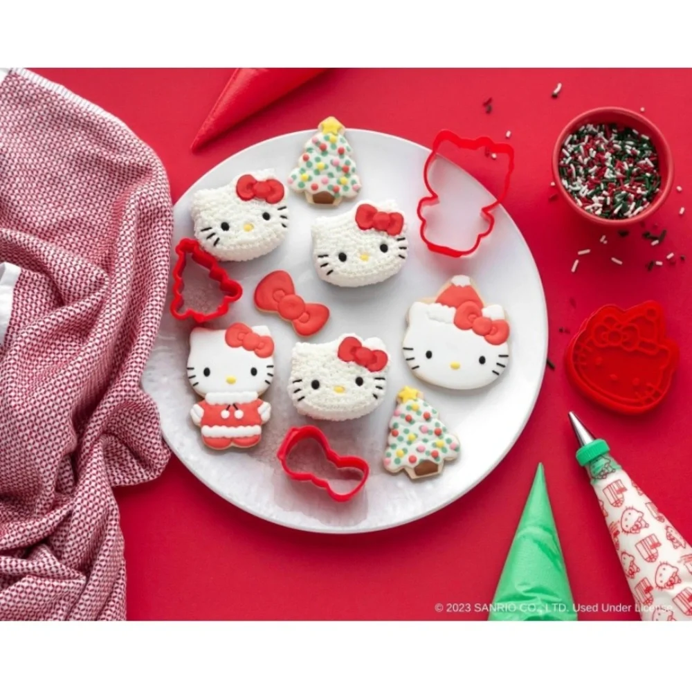 Hello Kitty Ultimate Holiday Baking Set